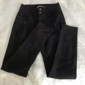 🔥2/$20 Highway Jeans Black Distressed Denim Jeans